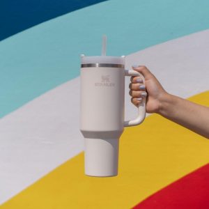 Stanley Quencher H2.0 Tumbler with Handle and Straw 30 oz | Flowstate 3-Position Lid | Cup Holder Compatible for Travel | Insulated Stainless Steel Cup | BPA-Free | Cherry Blossom