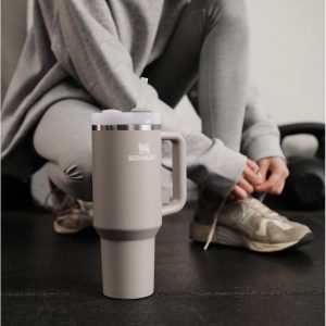 Stanley Quencher H2.0 Tumbler with Handle and Straw 30 oz | Flowstate 3-Position Lid | Cup Holder Compatible for Travel | Insulated Stainless Steel Cup | BPA-Free | Cherry Blossom