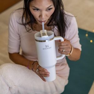 Stanley Quencher H2.0 Tumbler with Handle and Straw 30 oz | Flowstate 3-Position Lid | Cup Holder Compatible for Travel | Insulated Stainless Steel Cup | BPA-Free | Cherry Blossom