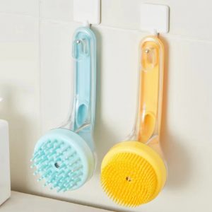 Brosse de bain pour animaux de compagnie, en Silicone souple, à Long manche avec distributeur de shampoing, Massage doux pour le toilettage et le nettoyage de la fourrure et des cheveux, 1 pièce