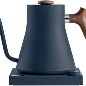 Bouilloire électrique à col de cygne Fellow Stagg EKG - Bouilloire pour café et thé, Acier inoxydable, Chauffage rapide, Vert fumé avec poignée en bois d&amp;apos;érable, 0,9 litre