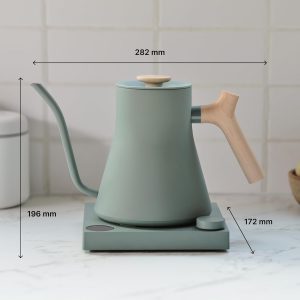 Bouilloire électrique à col de cygne Fellow Stagg EKG - Bouilloire pour café et thé, Acier inoxydable, Chauffage rapide, Vert fumé avec poignée en bois d&amp;apos;érable, 0,9 litre