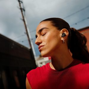 Bose Nouveauté QuietComfort Ultra Écouteurs 2e génération, écouteurs sans Fil à réduction de Bruit, Jusqu’à 6 Heures d’autonomie, Indice de Protection IPx4, Son immersif, Basses Profondes, Noir